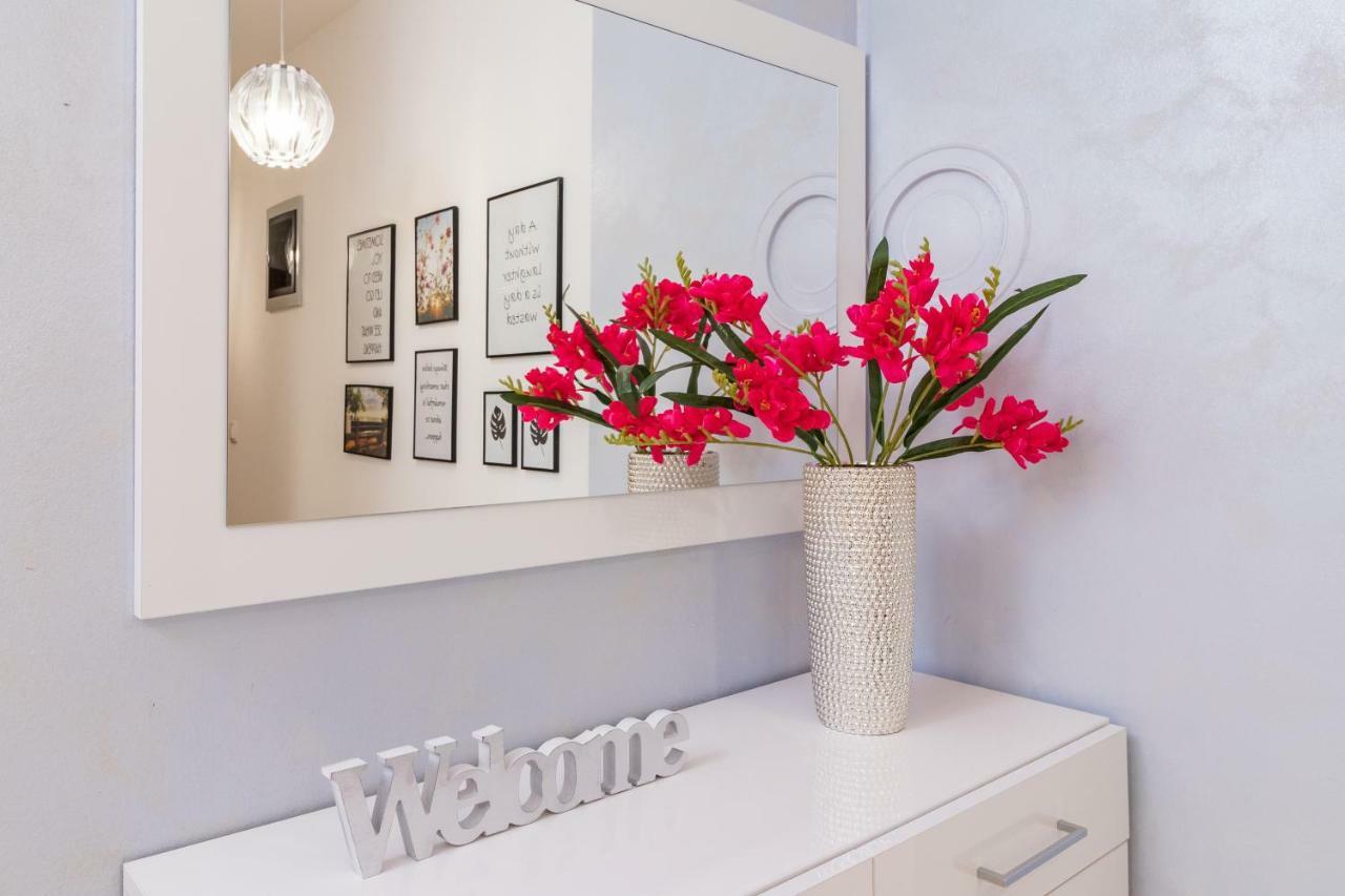 Apartment Pula Relax ภายนอก รูปภาพ